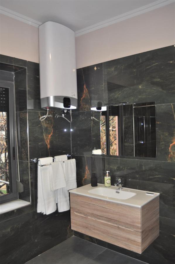 Bliri Executive Suite Tirana Exterior foto